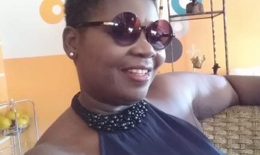 Côte d’Ivoire : la chanteuse Aklane fait une brève, mais puissante prière pour la paix !