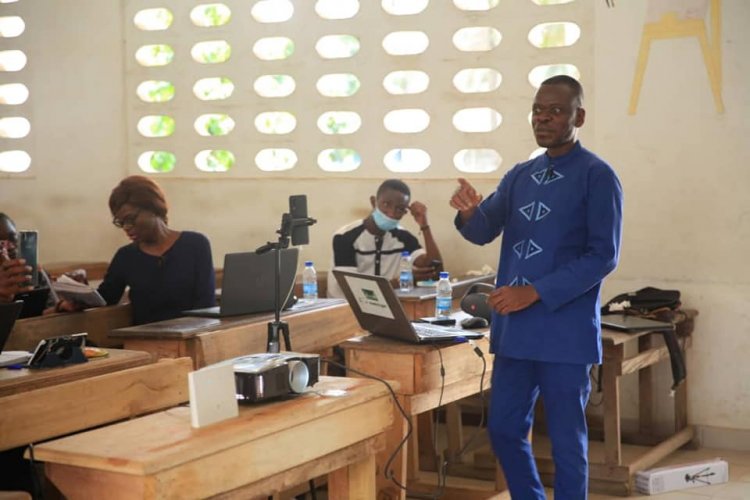 Côte d’Ivoire : « Comment la compétence fait plier le diplôme » (Dr Elogne ZORO)   