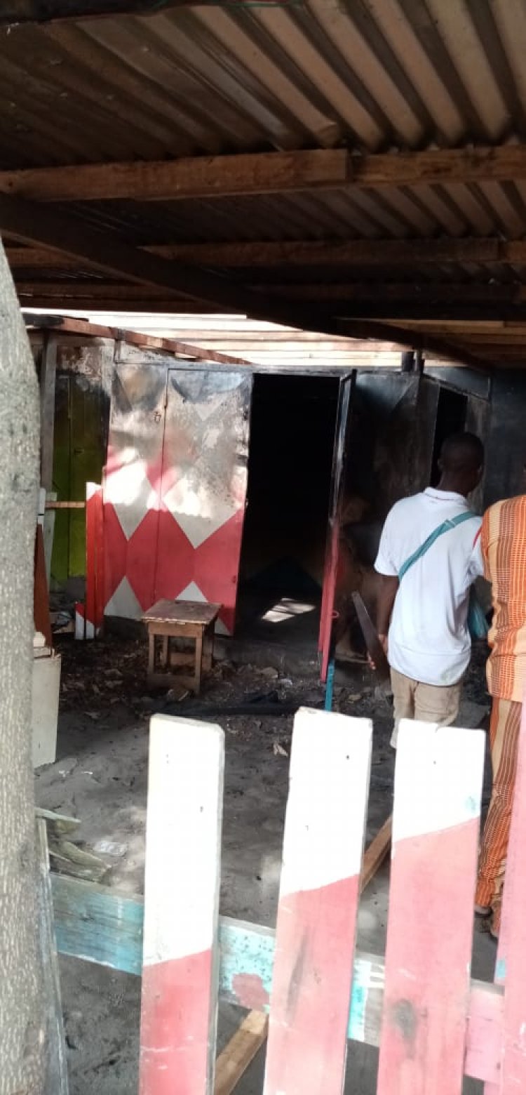 Côte d’Ivoire : des maquis incendiés à Yopougon « derrière dialogue » !