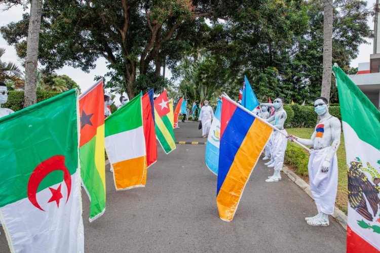 Côte d’Ivoire-UPU : « La poste doit se réinventer » Le P.M Patrick Achi)