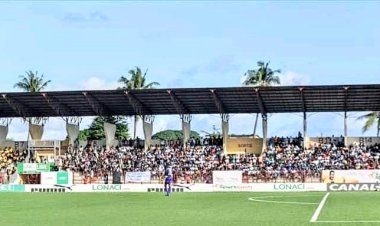 Côte d’Ivoire (Marcory-Stade Champroux) : Asec-Lys : « le mur jaune relégué à un carré dans la tribune populaire » (F. Dédé, journaliste sportif)
