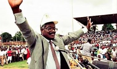 Côte d’Ivoire (Politique) : une croix sur Djeni Kobina?