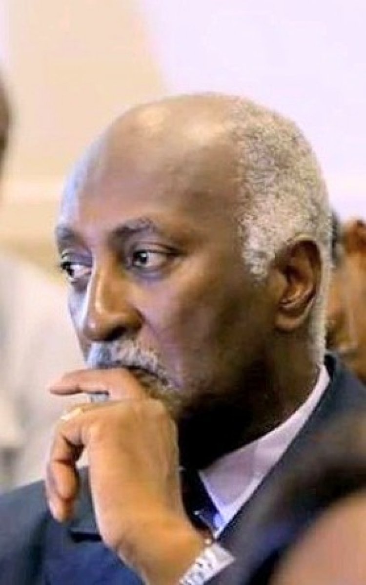 Côte d'Ivoire (Bloc-notes) :  « Cessons de nous plaindre… » (Lévy Niamkey, ex-présentateur télé)