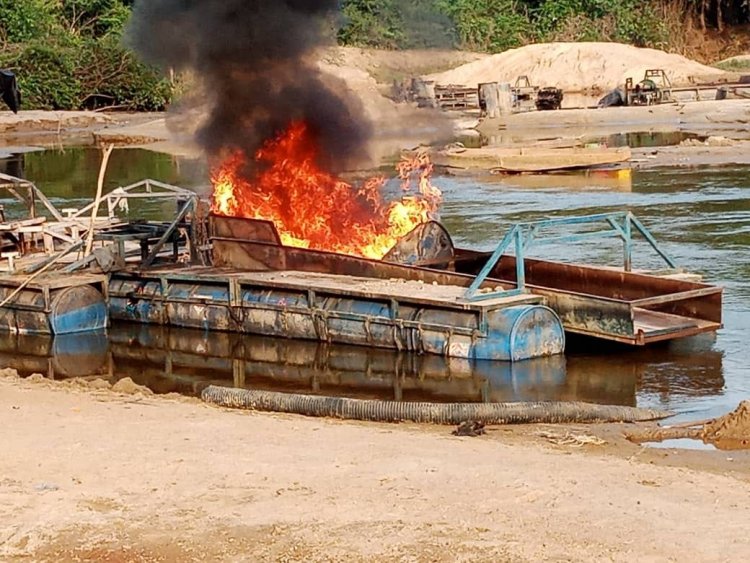 Côte d'Ivoire (Orpaillage illégal) : la Gendarmerie détruit des sites et d'importants matériels