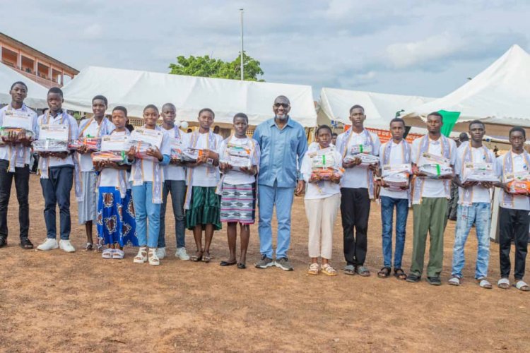 Côte d’Ivoire (Yamoussoukro) / Diarrassouba motive les élèves pour l'année scolaire 2024-2025