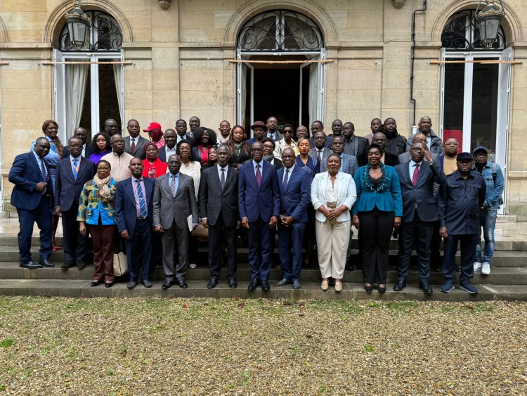 France (Mission HABG) / Zoro-Bi Ballo parle avec la diaspora ivoirienne