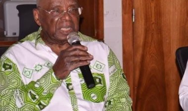 Côte d’Ivoire (Politique) / Achi Ahouzi (vice-pdt du PDCI) refuse d'être associé au « projet de désolidarisation» du parti créé par Houphouët!