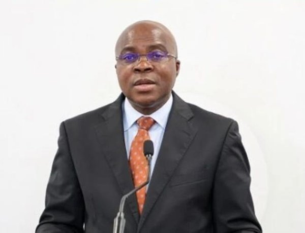 Côte d’Ivoire (Santé) / « Les avantages du nouveau Carnet international de vaccination… » (Pr. Daniel Ekra, DG INHP)