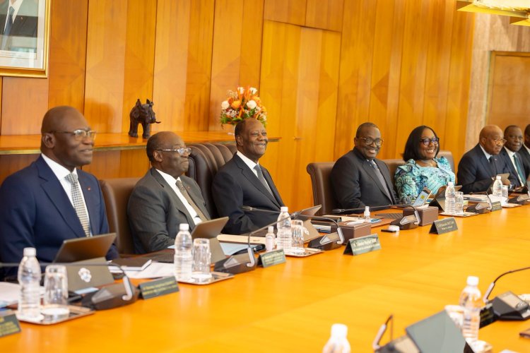 Côte d’Ivoire (Conseil des ministres) / Le gouvernement dissout la CEI ...