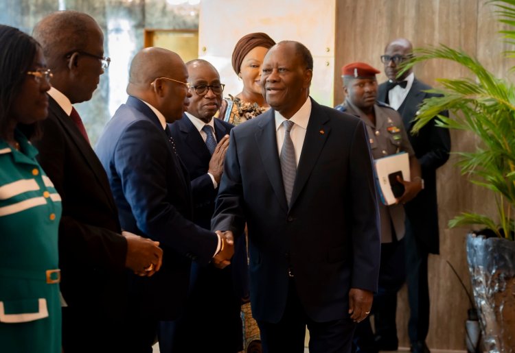 Côte d’Ivoire (Conseil des ministres) / Le gouvernement dissout la CEI ...