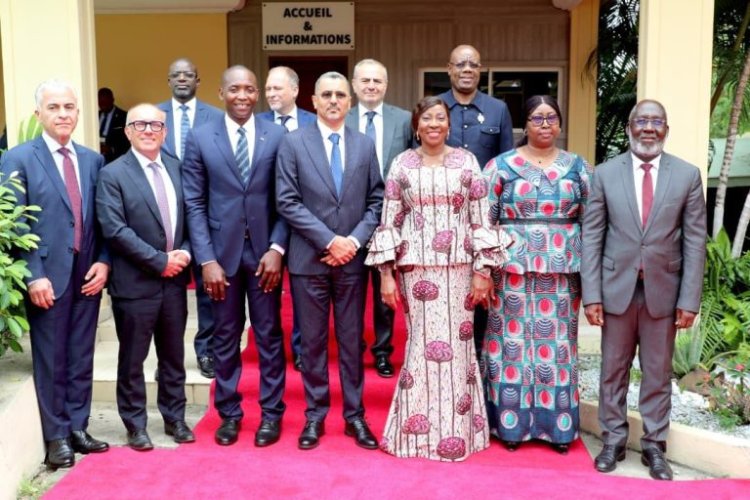 Côte d'Ivoire (Investissements) / Kandia Camara (Sénat) échange sur les opportunités avec une banque italienne