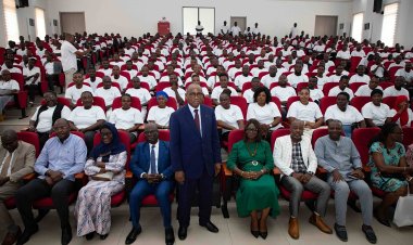 Côte d’Ivoire (Excellence scolaire) / 4 900 profs de Maths et Physique-Chimie prêts pour  le défi